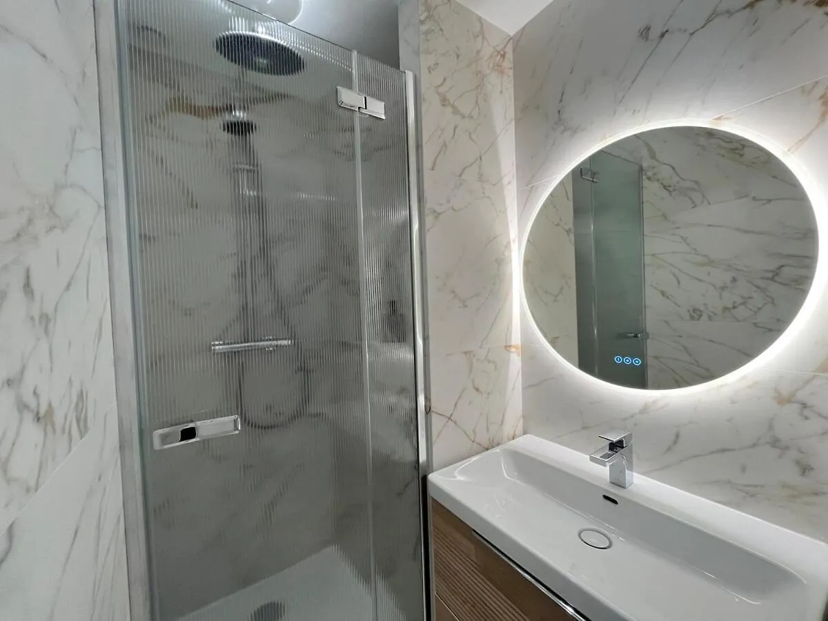 3 Rooms Wifi Parking Center Cannes France